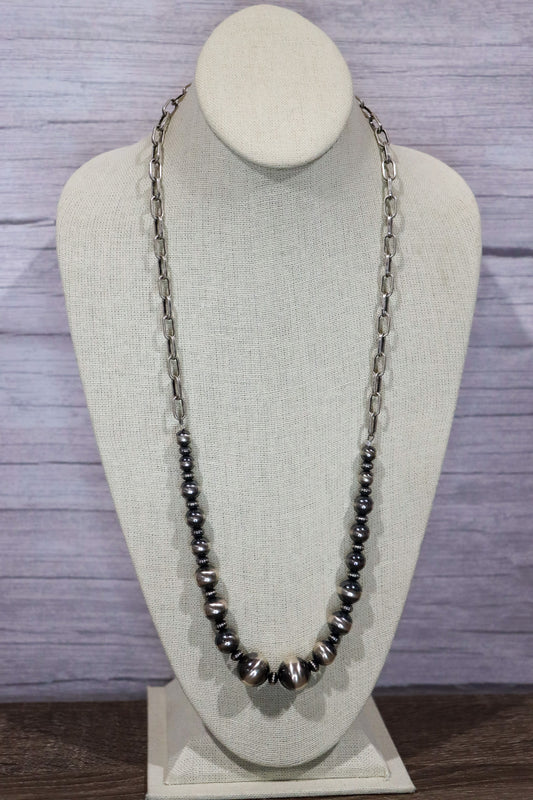 28" Old Style Chain with Graduated Pearls
